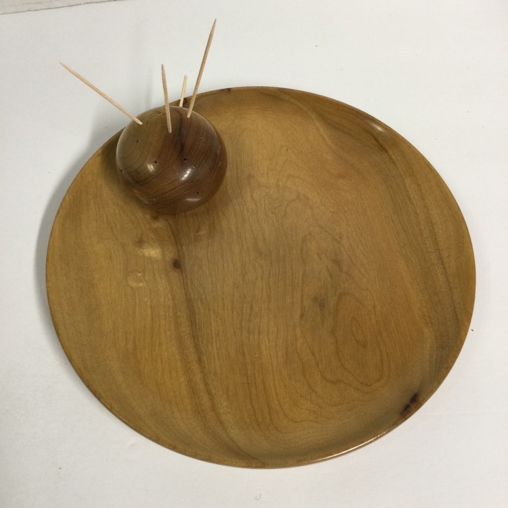 Myrtle Wood Vintage Round Toothpick Holder Tray Dish Appetizer Hors d’oeuvre